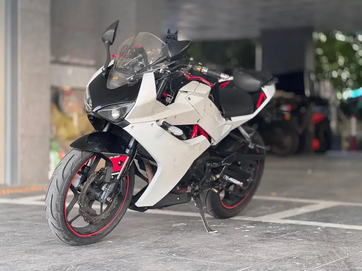 An application scenario or product detail of 중고 250rr - Image 16